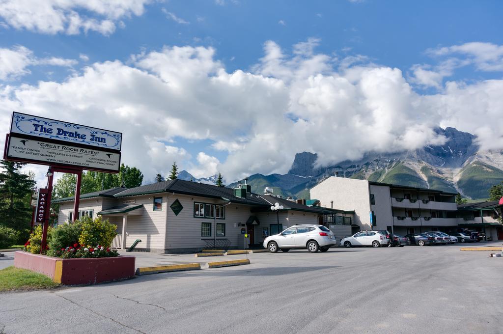 The Drake Inn Canmore Exterior foto