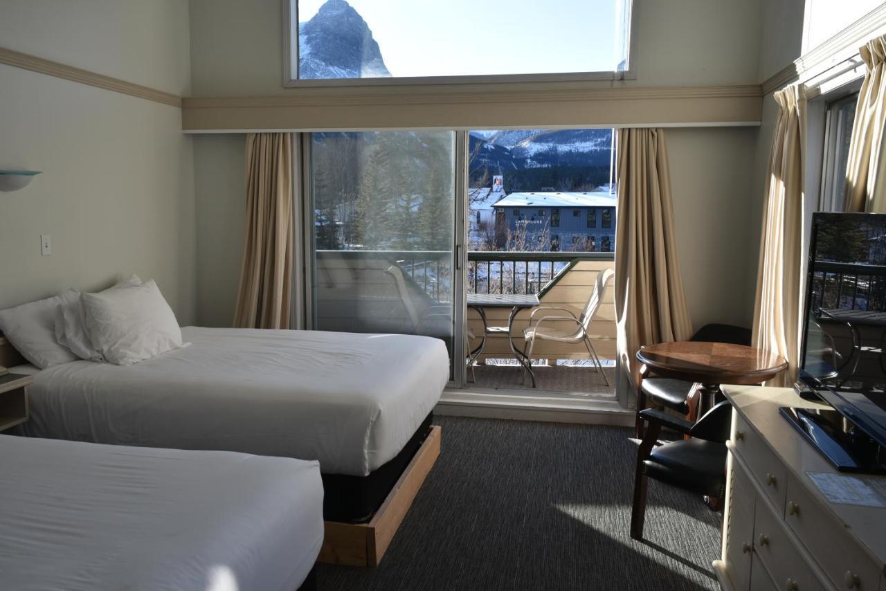 The Drake Inn Canmore Exterior foto