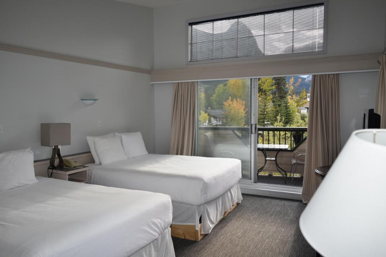 The Drake Inn Canmore Exterior foto